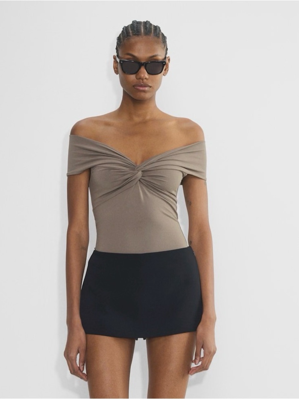 Aritzia Off-Shoulder Twist Front Top